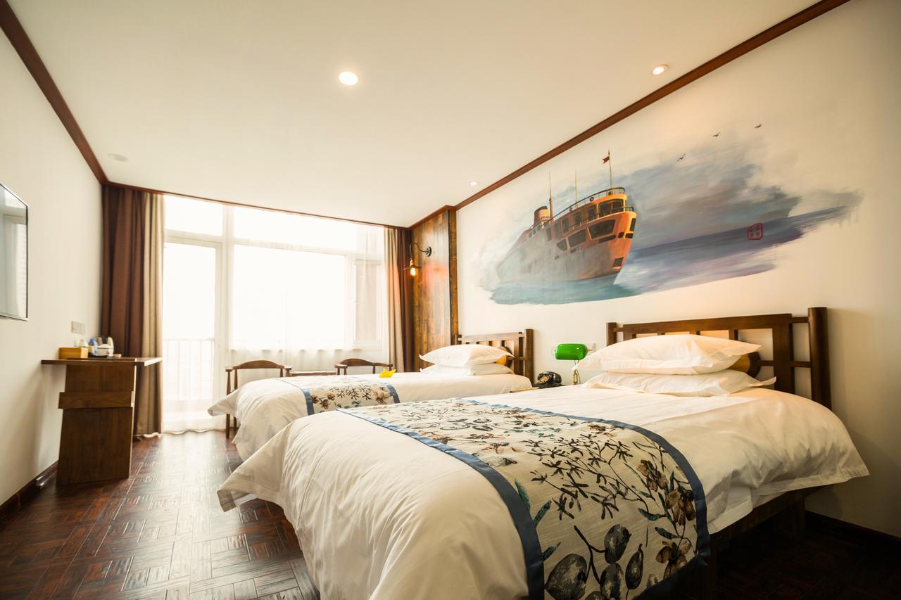 Nostalgia Hotel Near Tianjin Polar Ocean Word- Tianjin Fonte Joy World, 10 Minutes Drive Away From Tianjin Tanggu High-Speed Railway Station, Free Ice-Cream, Mineral Water, Snacks And Laundry Service, English Communication Well Exterior foto
