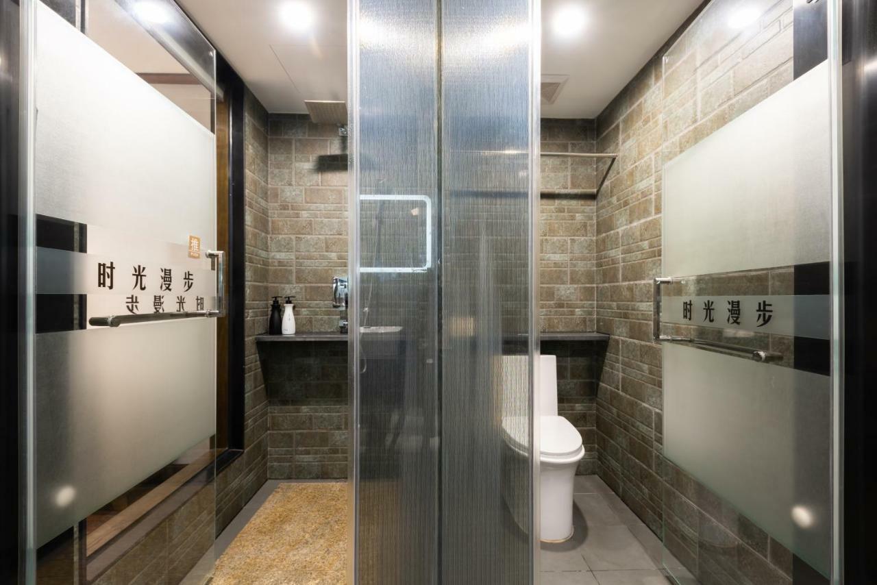 Nostalgia Hotel Near Tianjin Polar Ocean Word- Tianjin Fonte Joy World, 10 Minutes Drive Away From Tianjin Tanggu High-Speed Railway Station, Free Ice-Cream, Mineral Water, Snacks And Laundry Service, English Communication Well Exterior foto